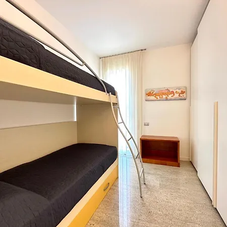 Apartman Frontemar Residenze Sul Mare - Carraro Immobiliare - Family Lido di Jesolo